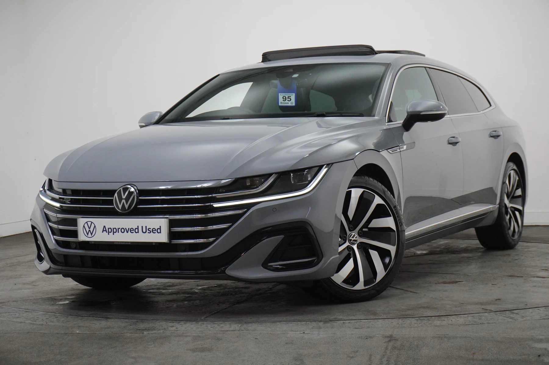 Volkswagen-Arteon-image-47