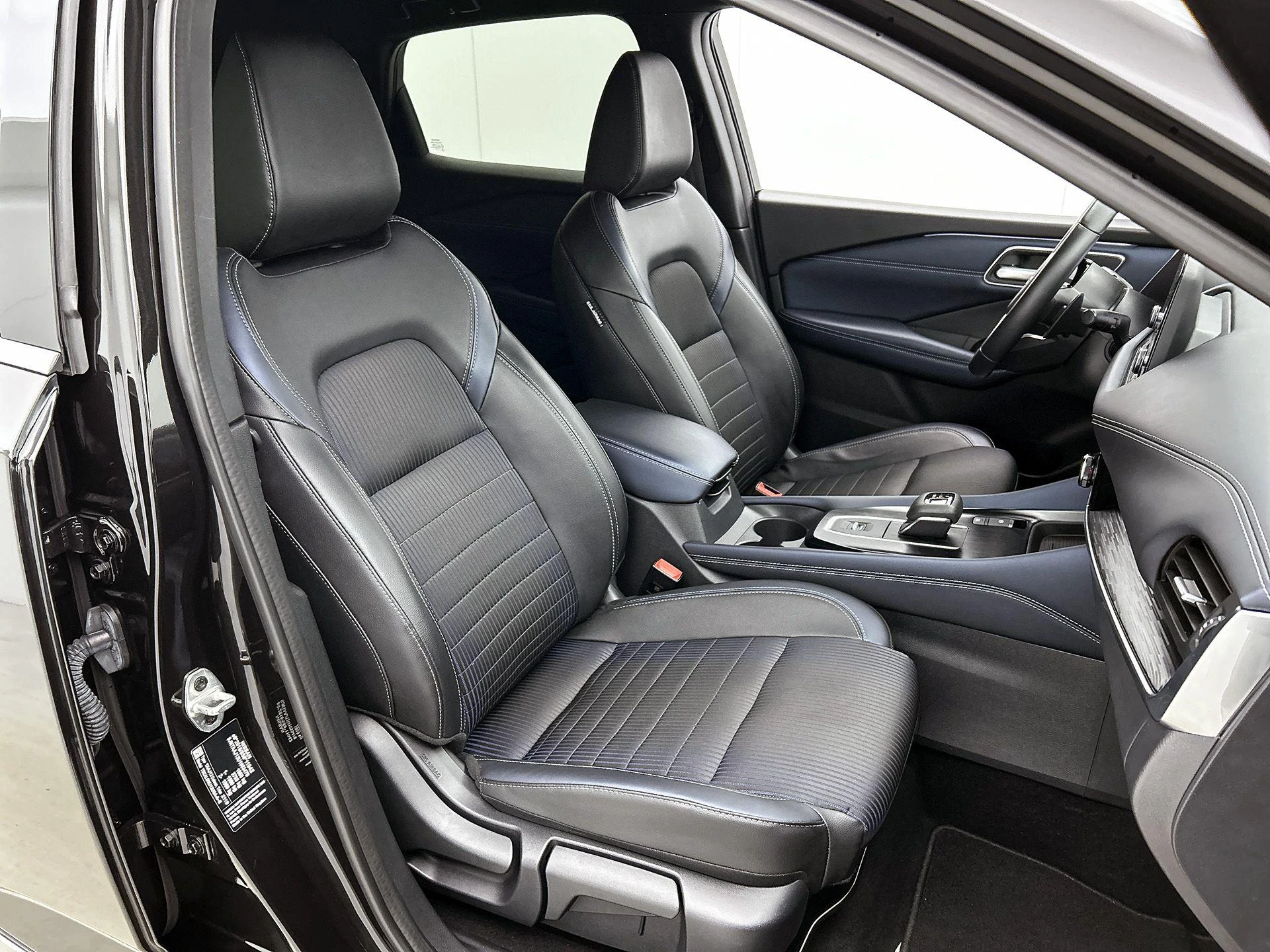 Nissan-QASHQAI-image-45