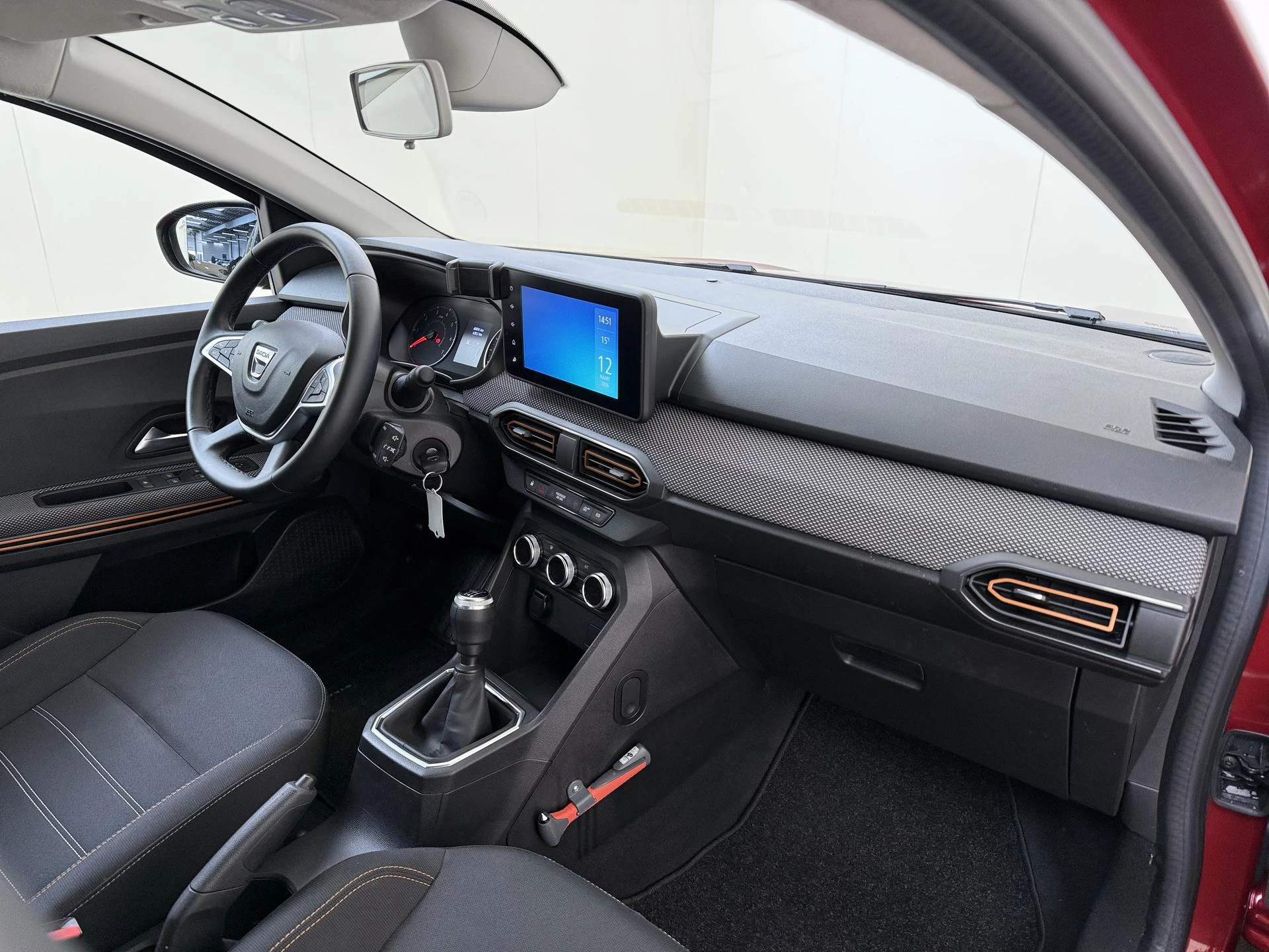 Dacia-Sandero Stepway-image-4