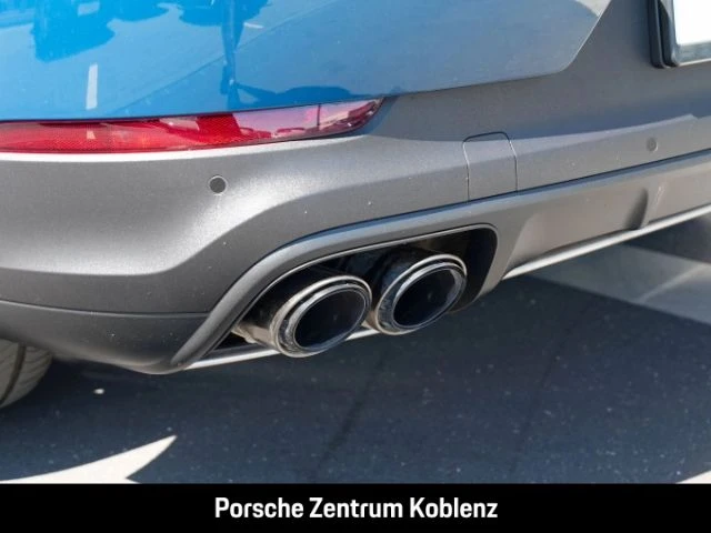 Porsche-Cayenne-image-6