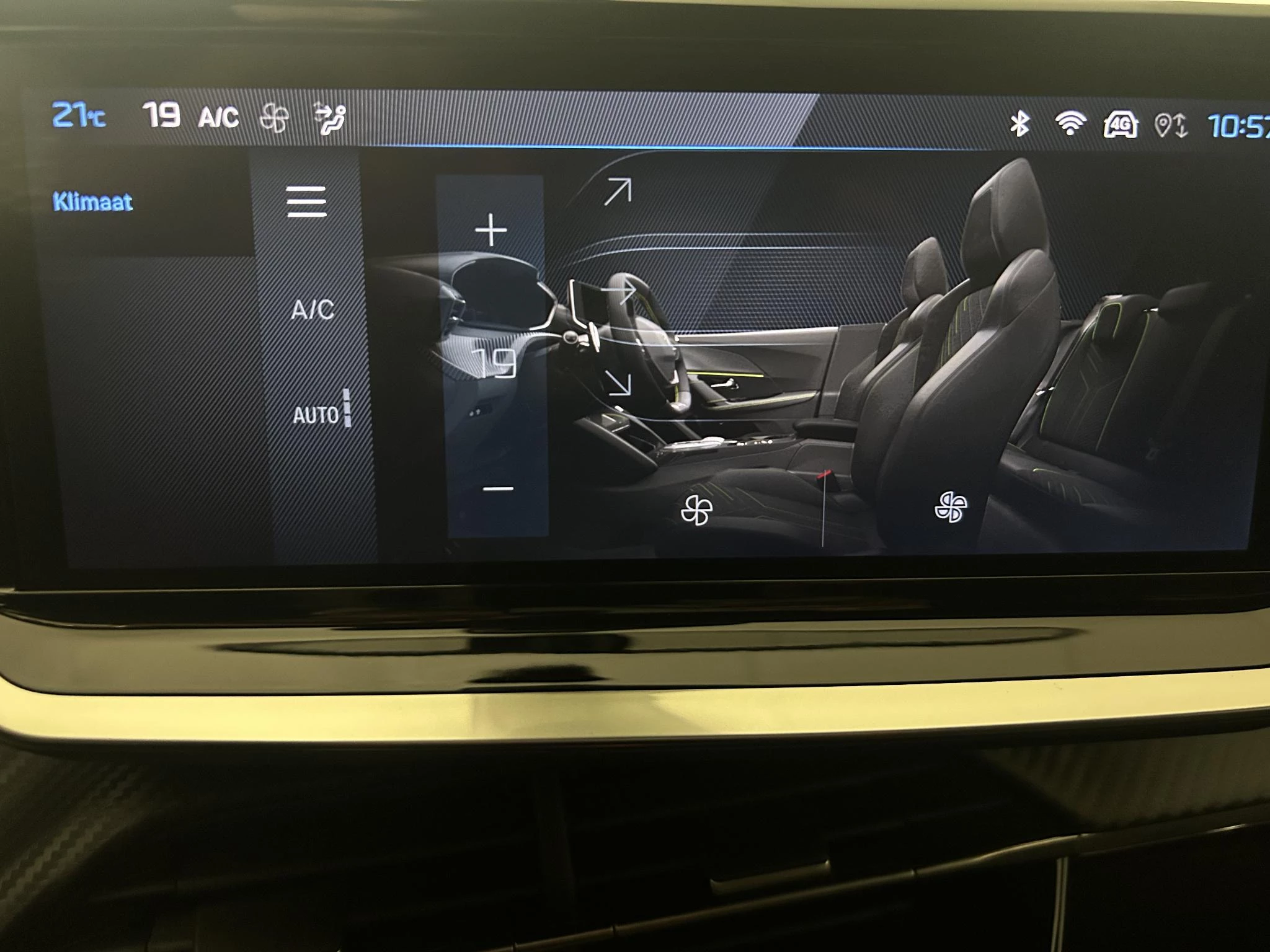 Peugeot-2008-image-10