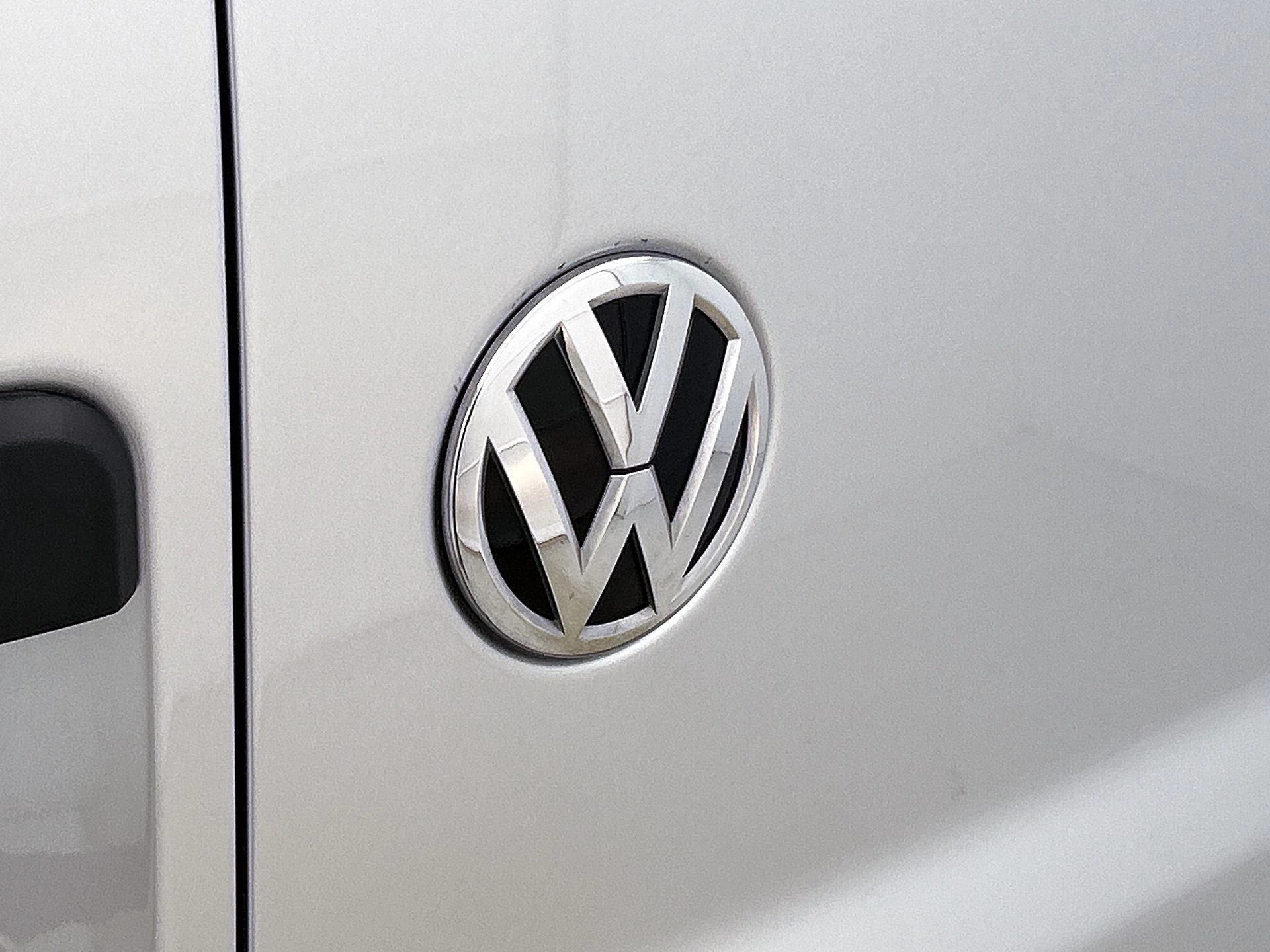 Volkswagen Transporter 2.0 TDI L2H1 Comfortline 110PK