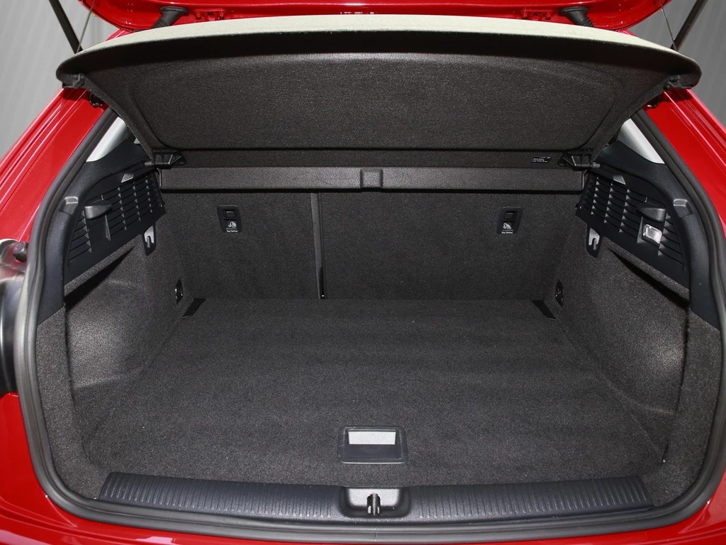 Audi Q2 35 TFSI advanced Navi., MMI+, Tel., LED-Sch., DAB+,
