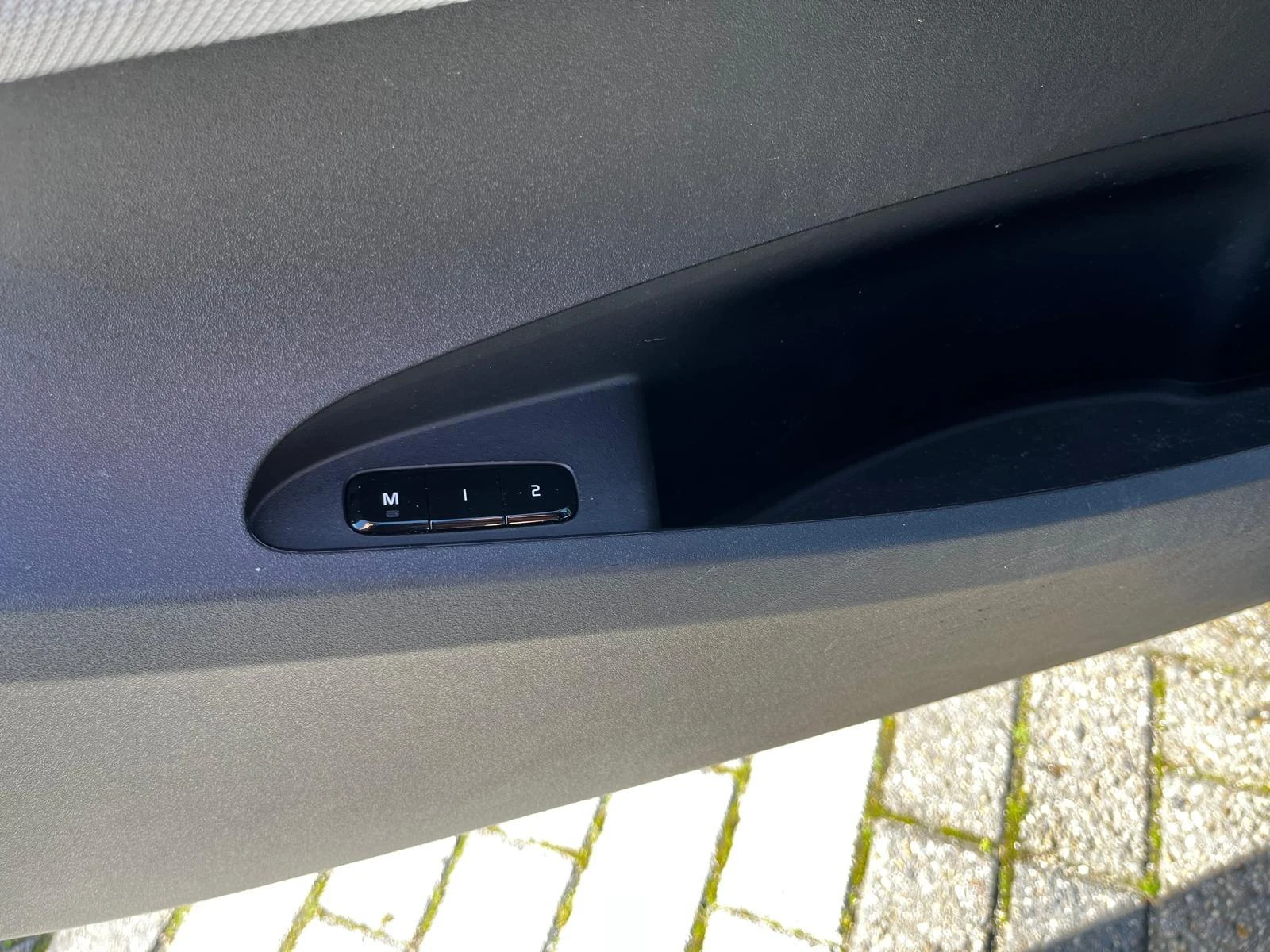Polestar-2-image-12