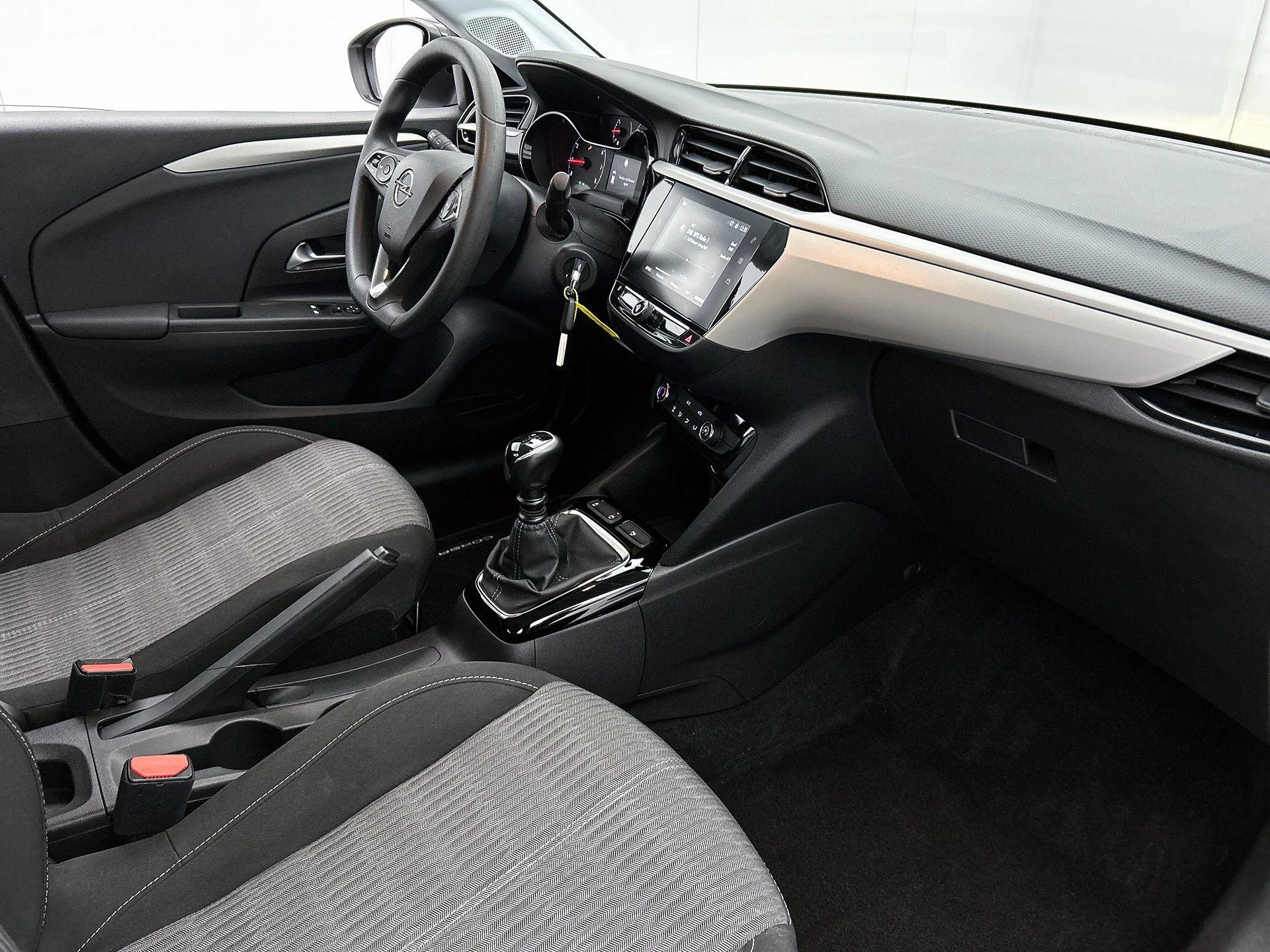 Opel-Corsa-image-19