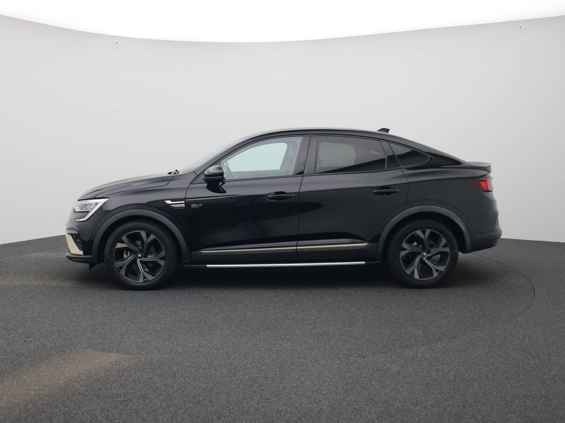 Renault Arkana 1.6 E-Tech hybrid 145 E-Tech engineered