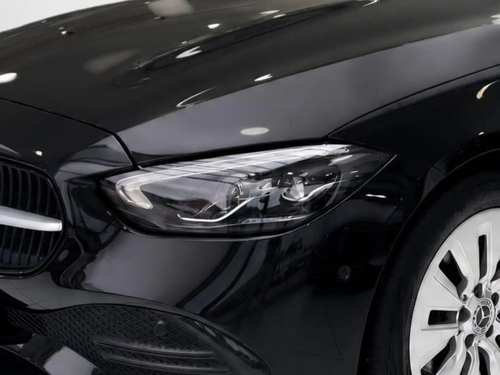 Mercedes-Benz-C-Klasse 220 d-image-4