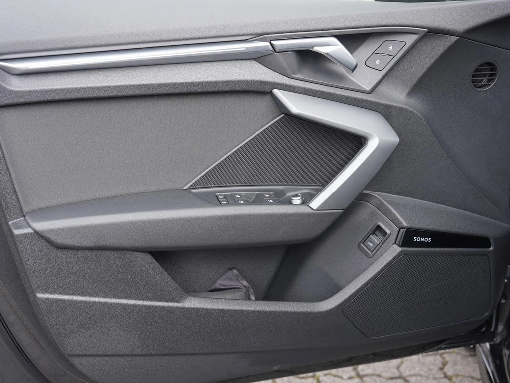 Audi A3 Sportback 35 TDI S tronic S Line /SONOS/HuD