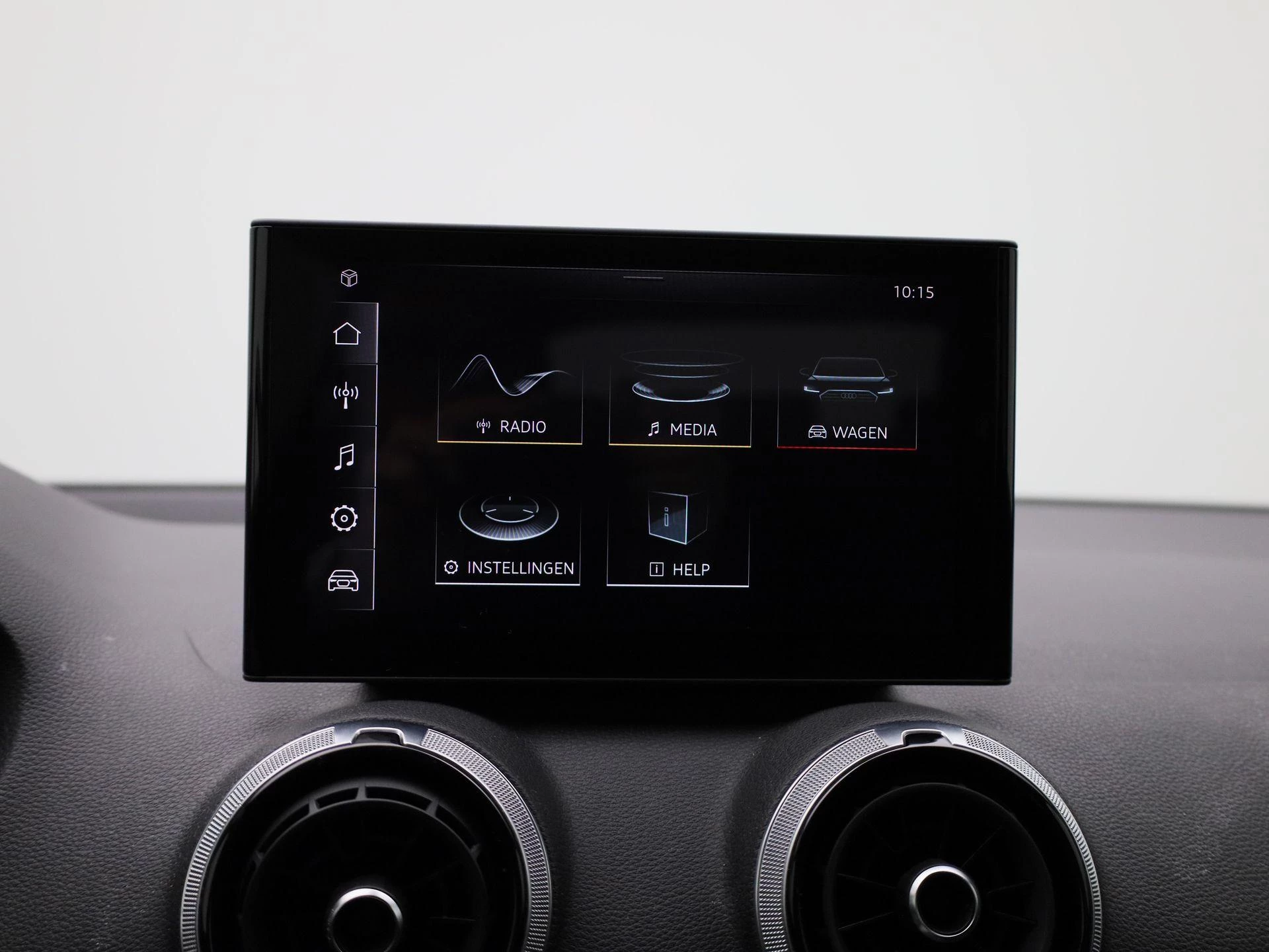 Audi-Q2-image-15