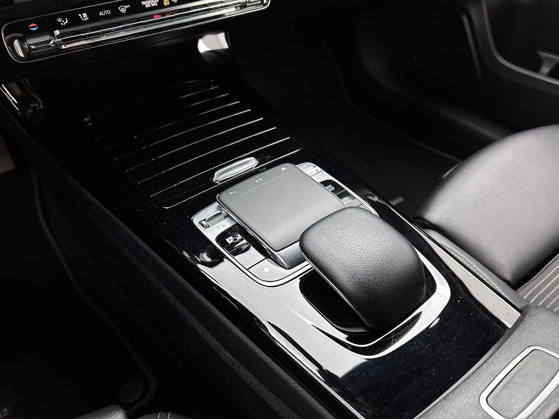 Mercedes-Benz-A-Klasse-image-30
