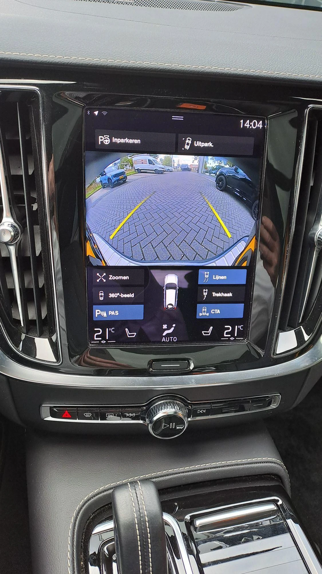 Volvo-V60-image-22