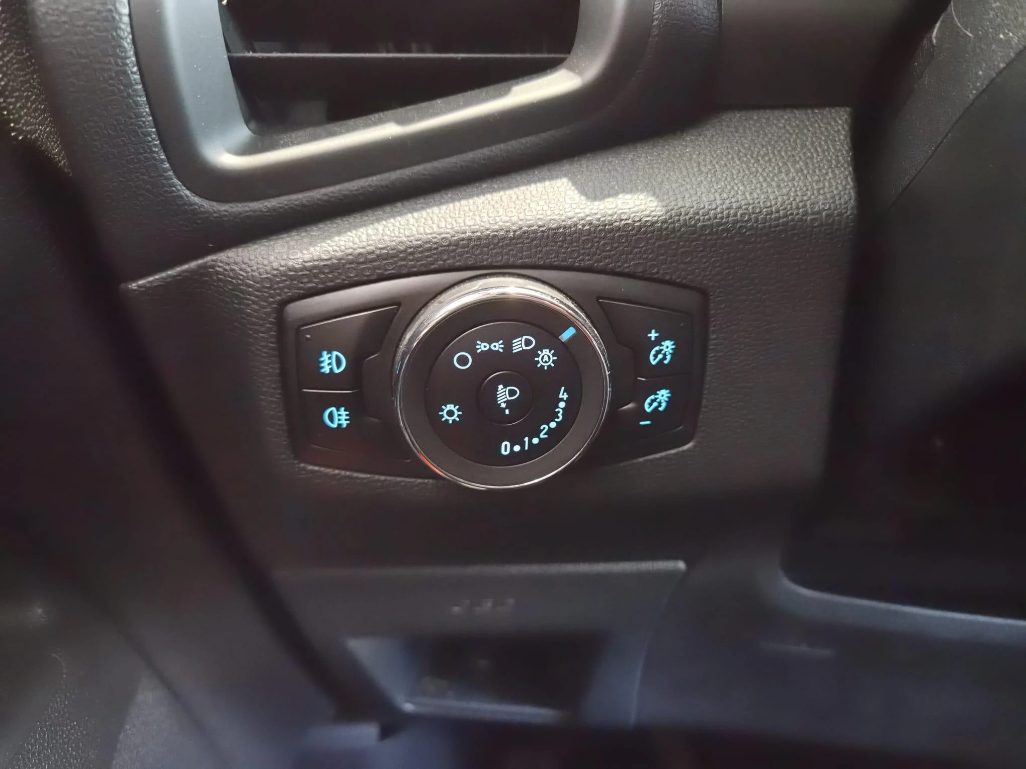 Ford-EcoSport-image-11