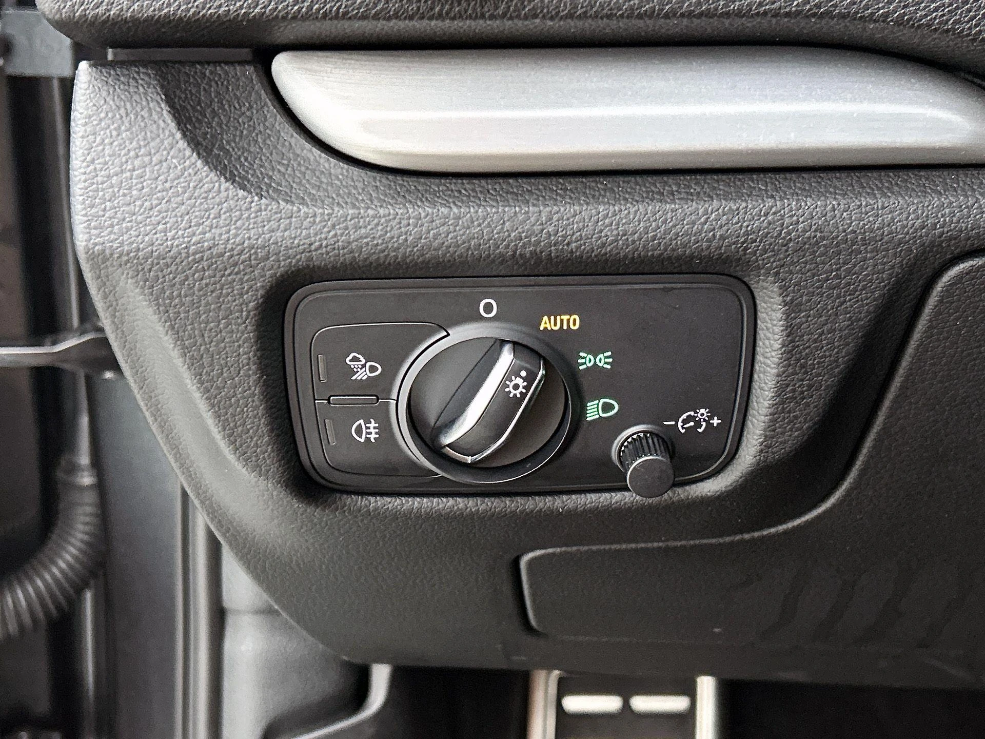 Audi A3 Limousine 35 TFSI CoD Advance Sport