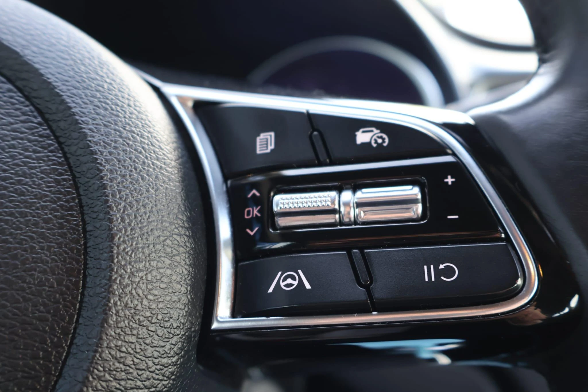 Kia-Ceed Sportswagon-image-14