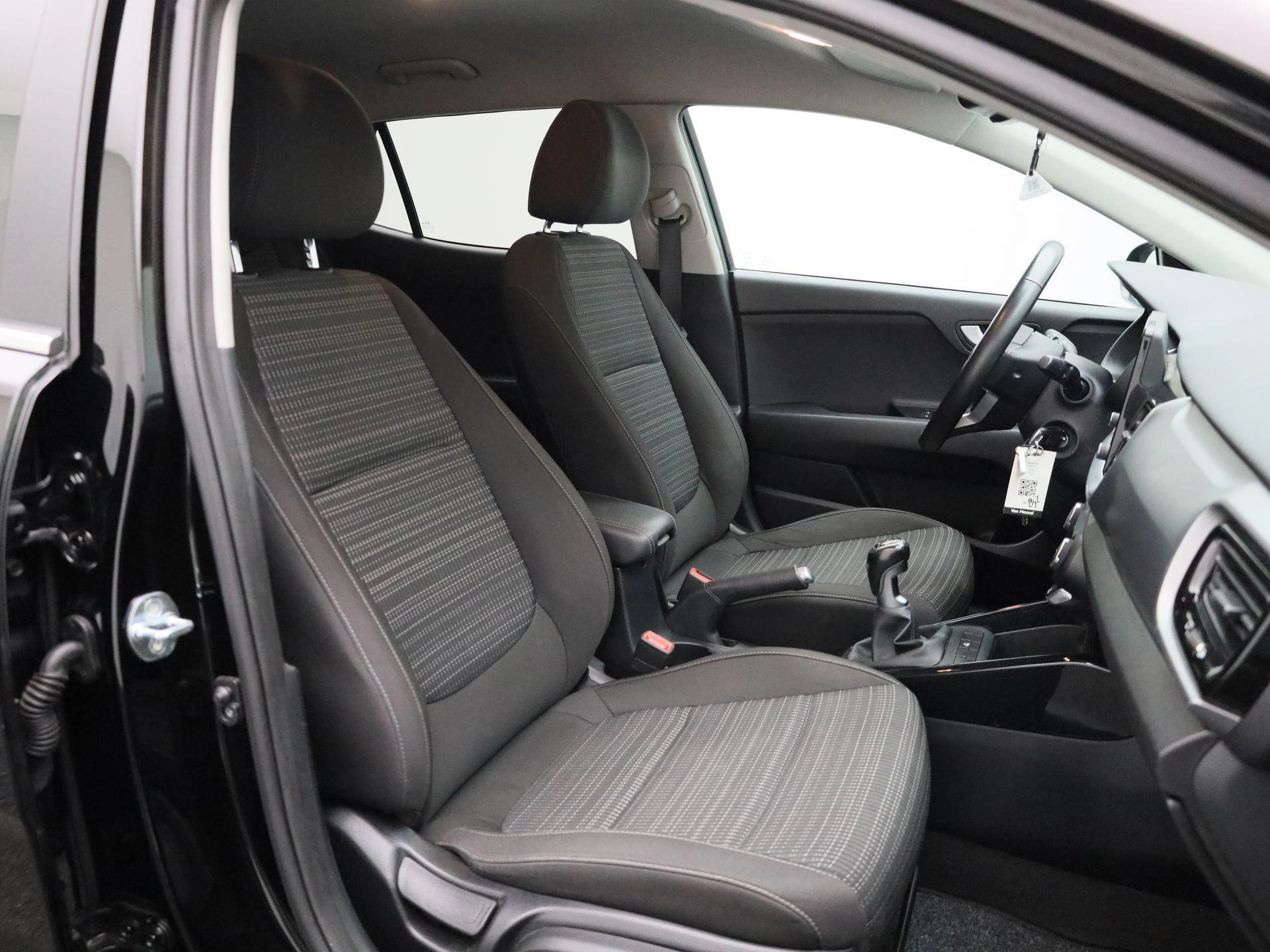 Kia-Stonic-image-29