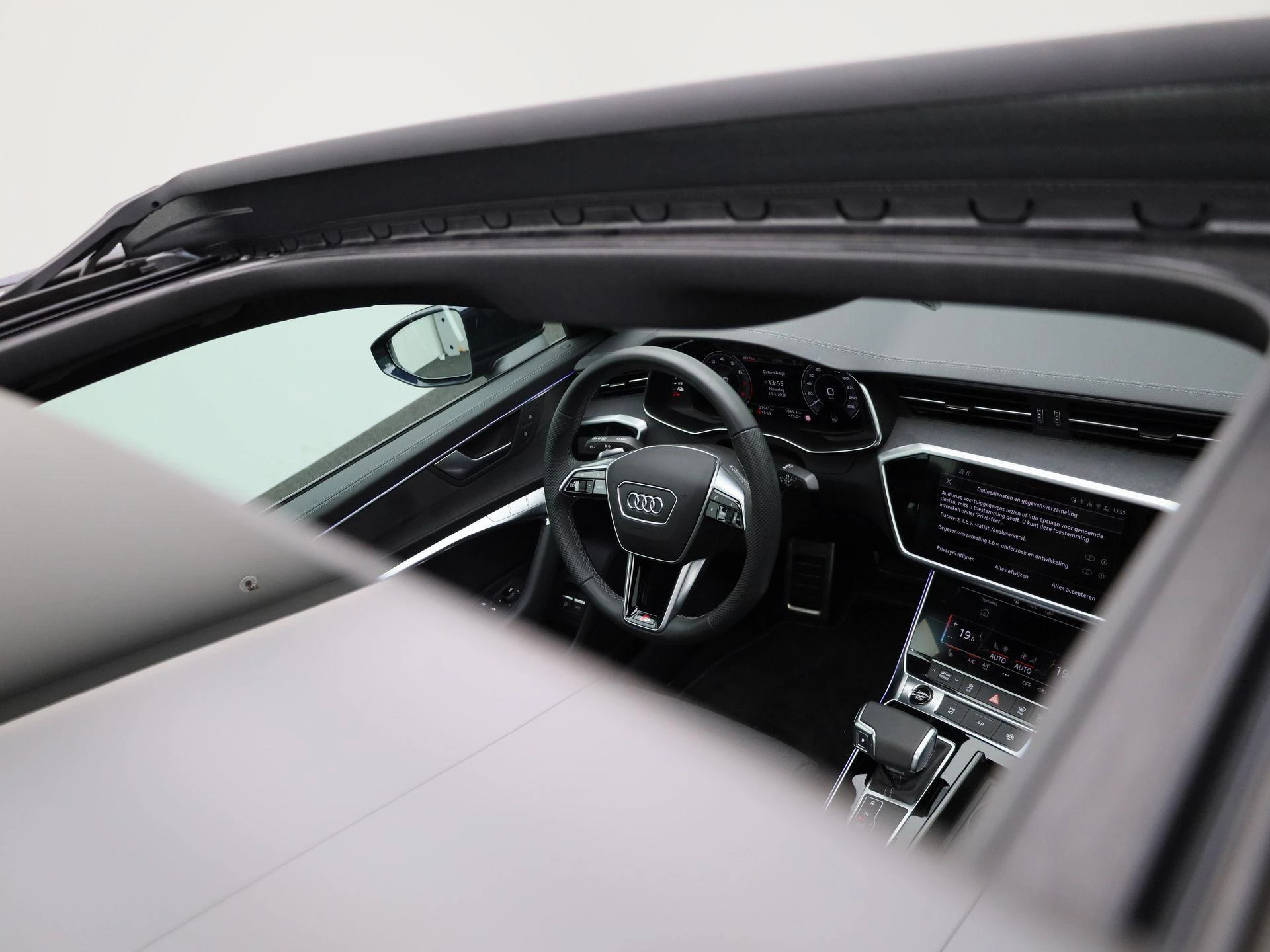 Audi-A6-image-48