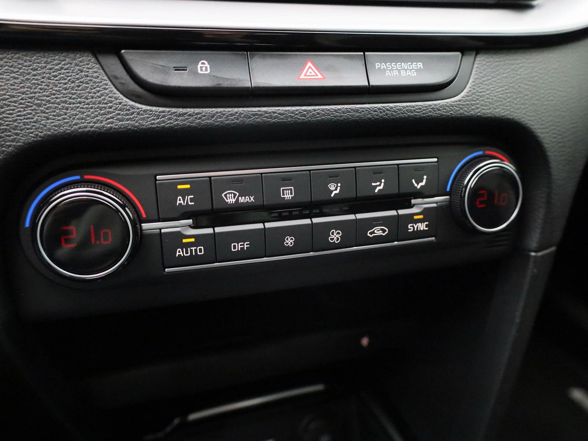 Kia-ProCeed-image-21