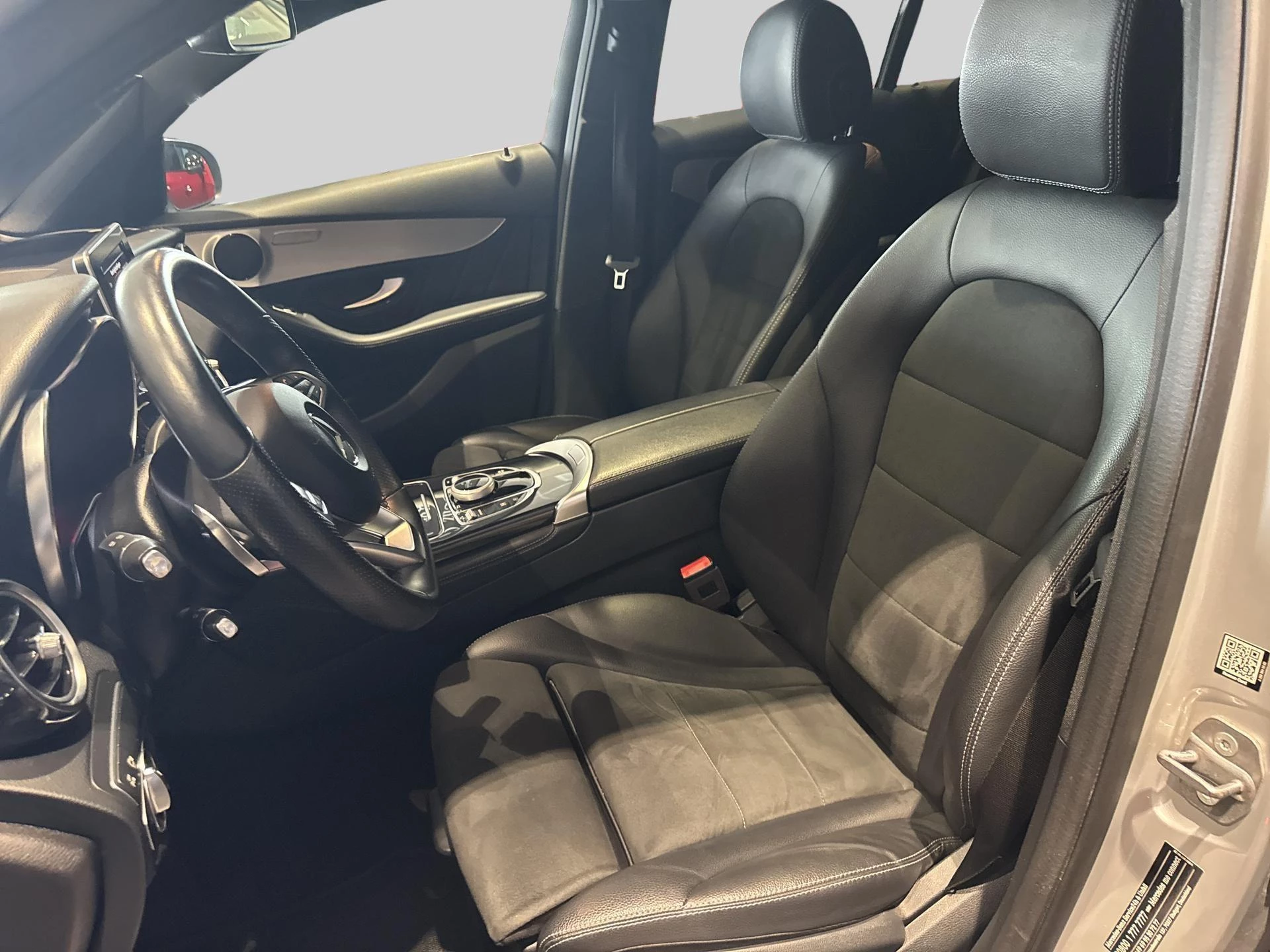 Mercedes-Benz GLC 250 4M Coupé + AMG LINE + TREKHAAK + OPEN DAK +