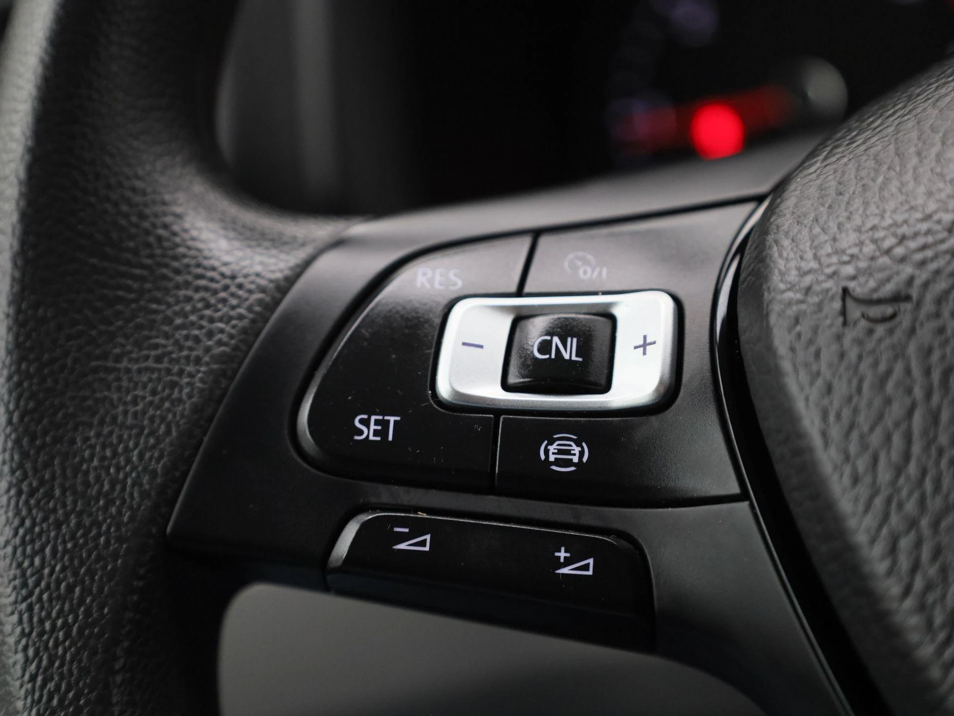 Volkswagen-Crafter-image-22
