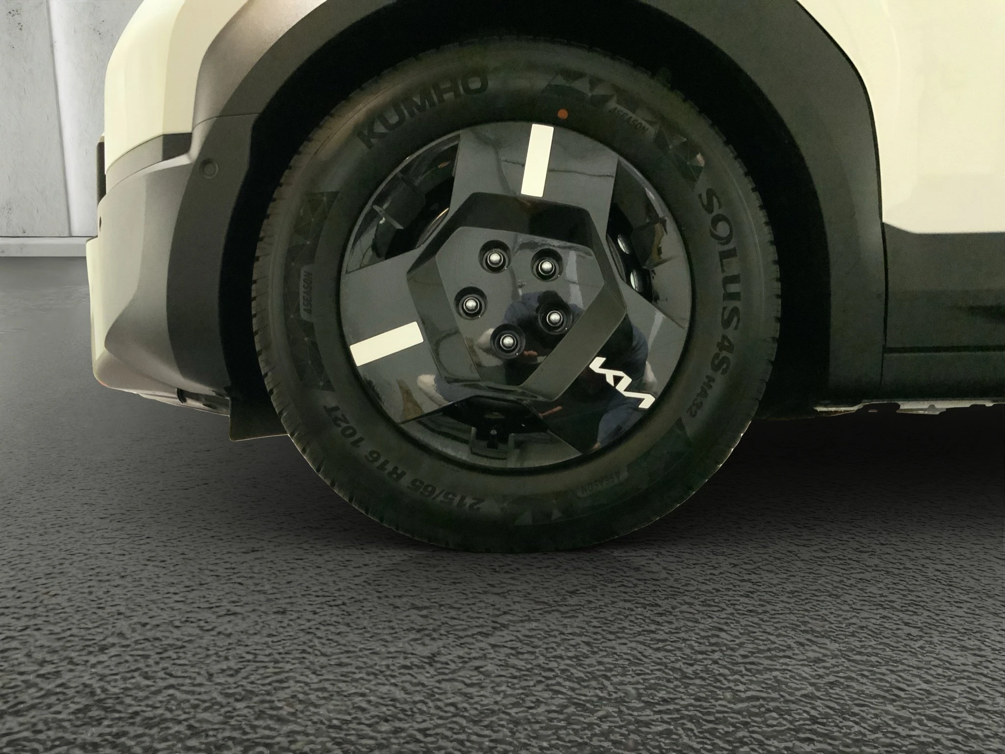 Kia-PV5-image-8