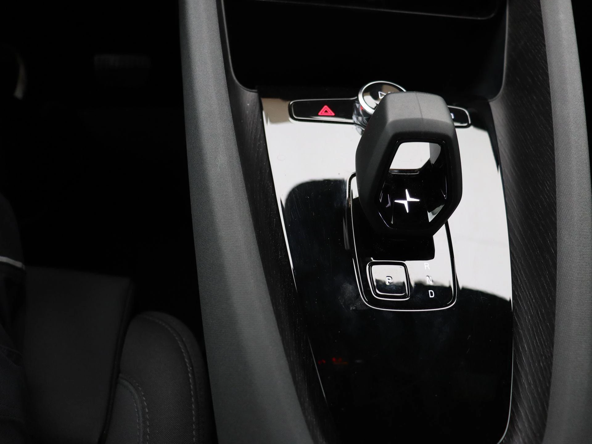 Polestar 2 SR SM 64kWh