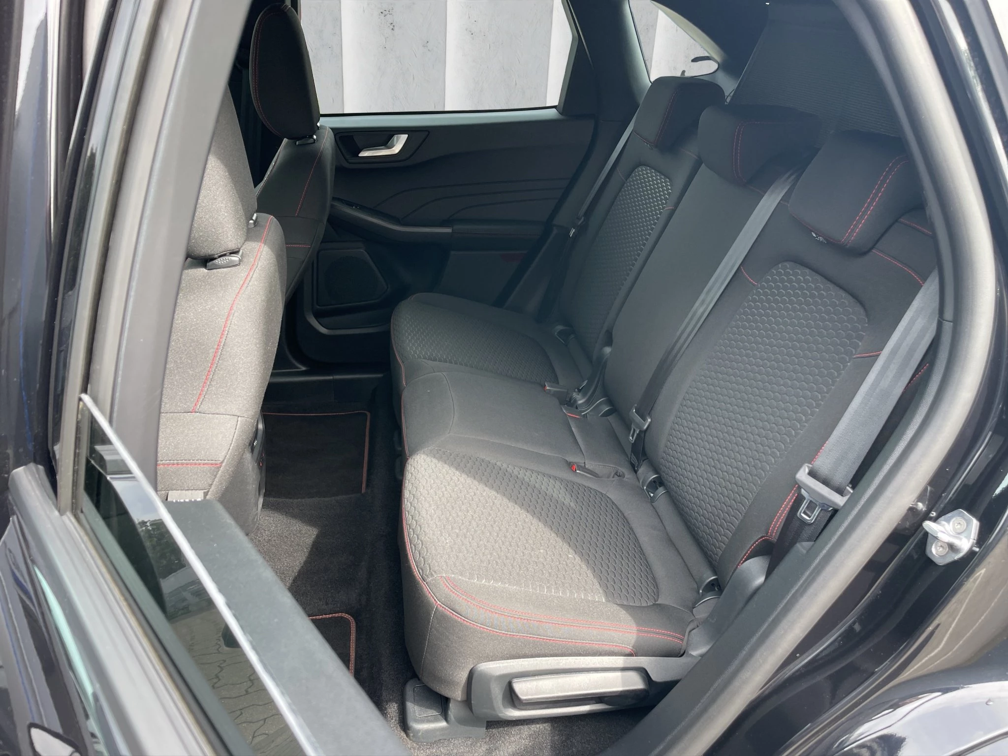 Ford Kuga ST-Line Aut.*KAM*LED-MATRIX*NAVI*GRA*WINTER-PKT.