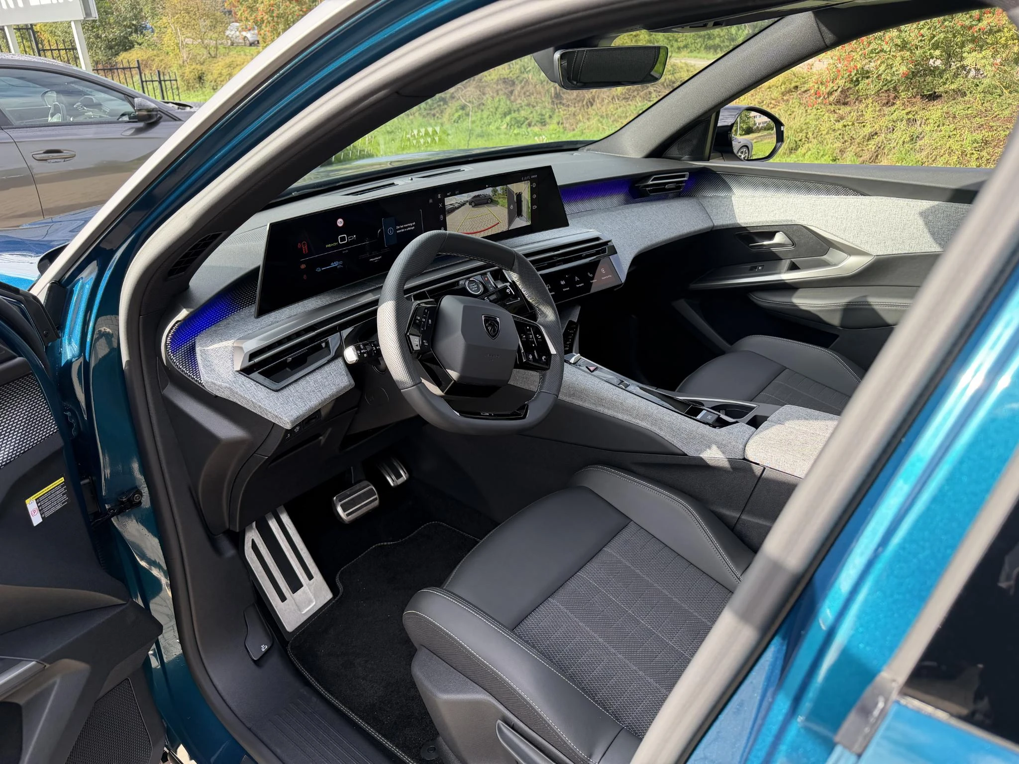 Peugeot-e-3008-image-2
