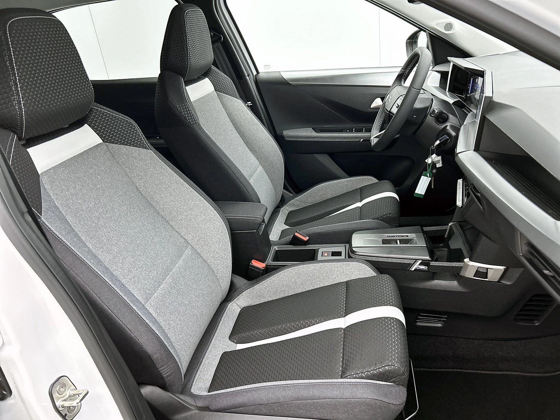 Opel Frontera 1.2 Turbo Hybrid GS