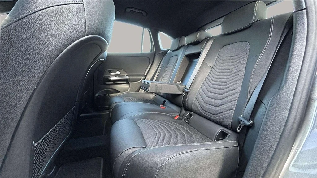 Mercedes-Benz-EQA-image-20