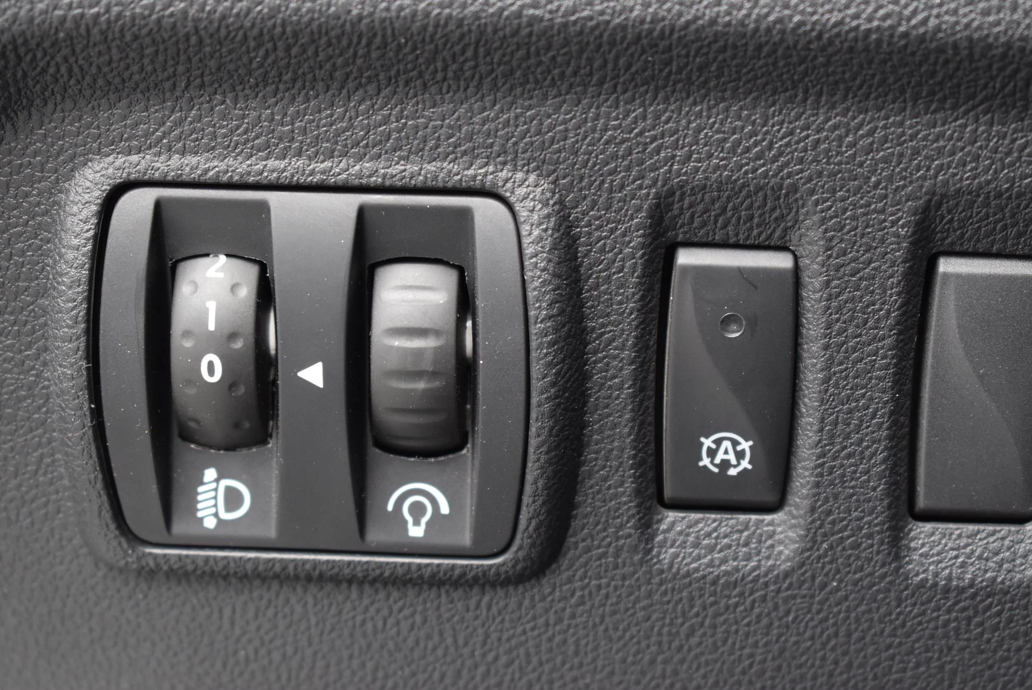 Renault-Captur-image-22
