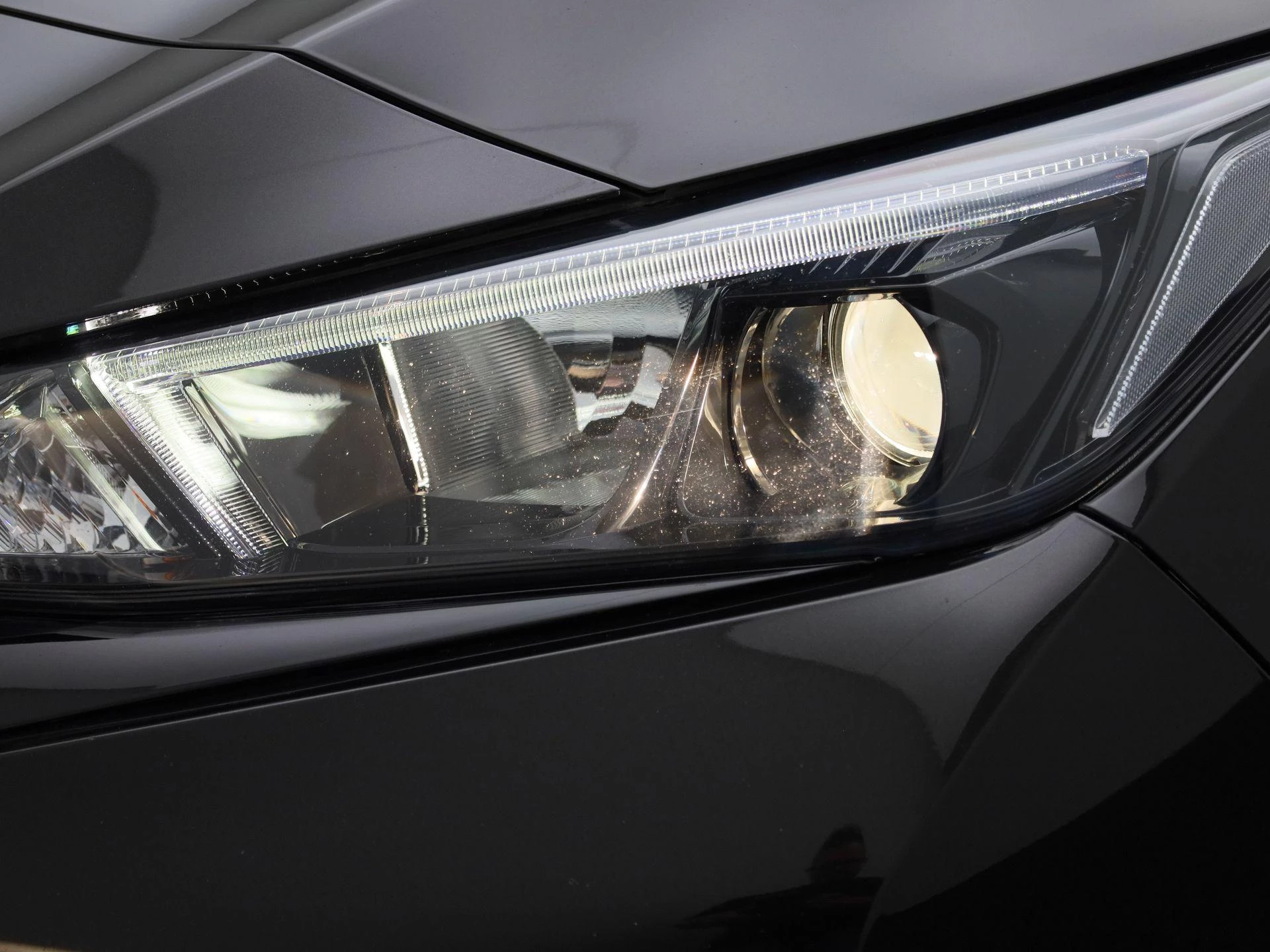 Nissan-Leaf-image-13