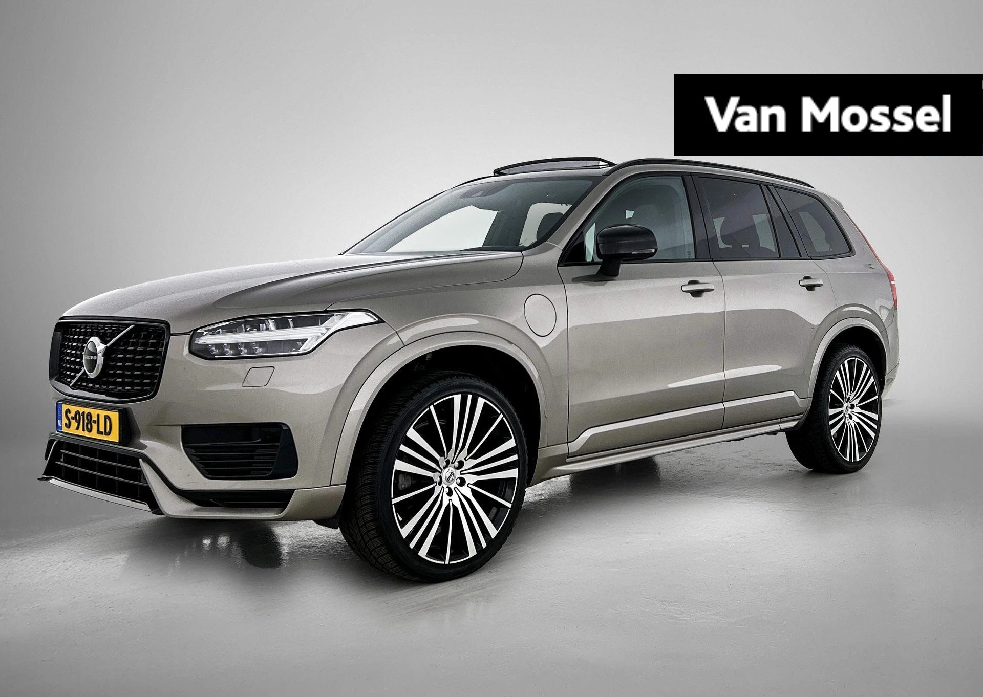 Volvo-XC90-image-0