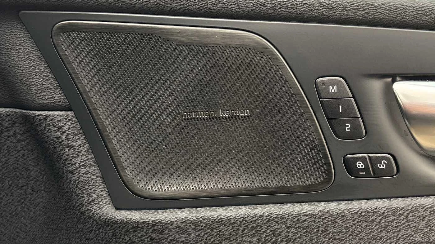 Volvo-XC60-image-26