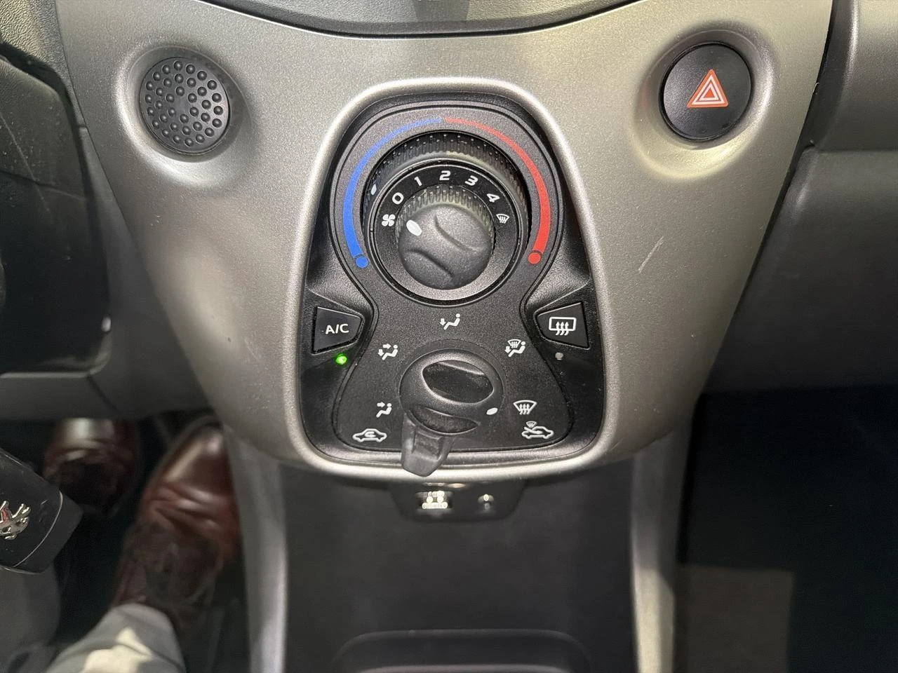 Peugeot-108-image-12