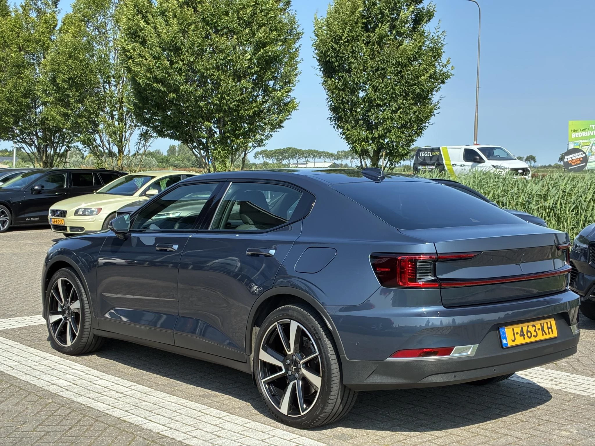 Polestar 2 Long Range Dual Motor Launch Edition 78kWh
