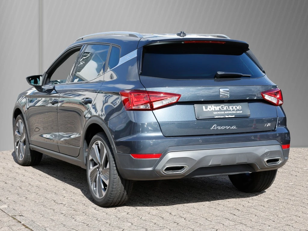 SEAT-Arona-image-3
