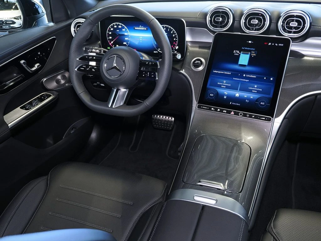 Mercedes-Benz-GLC 300 de-image-7