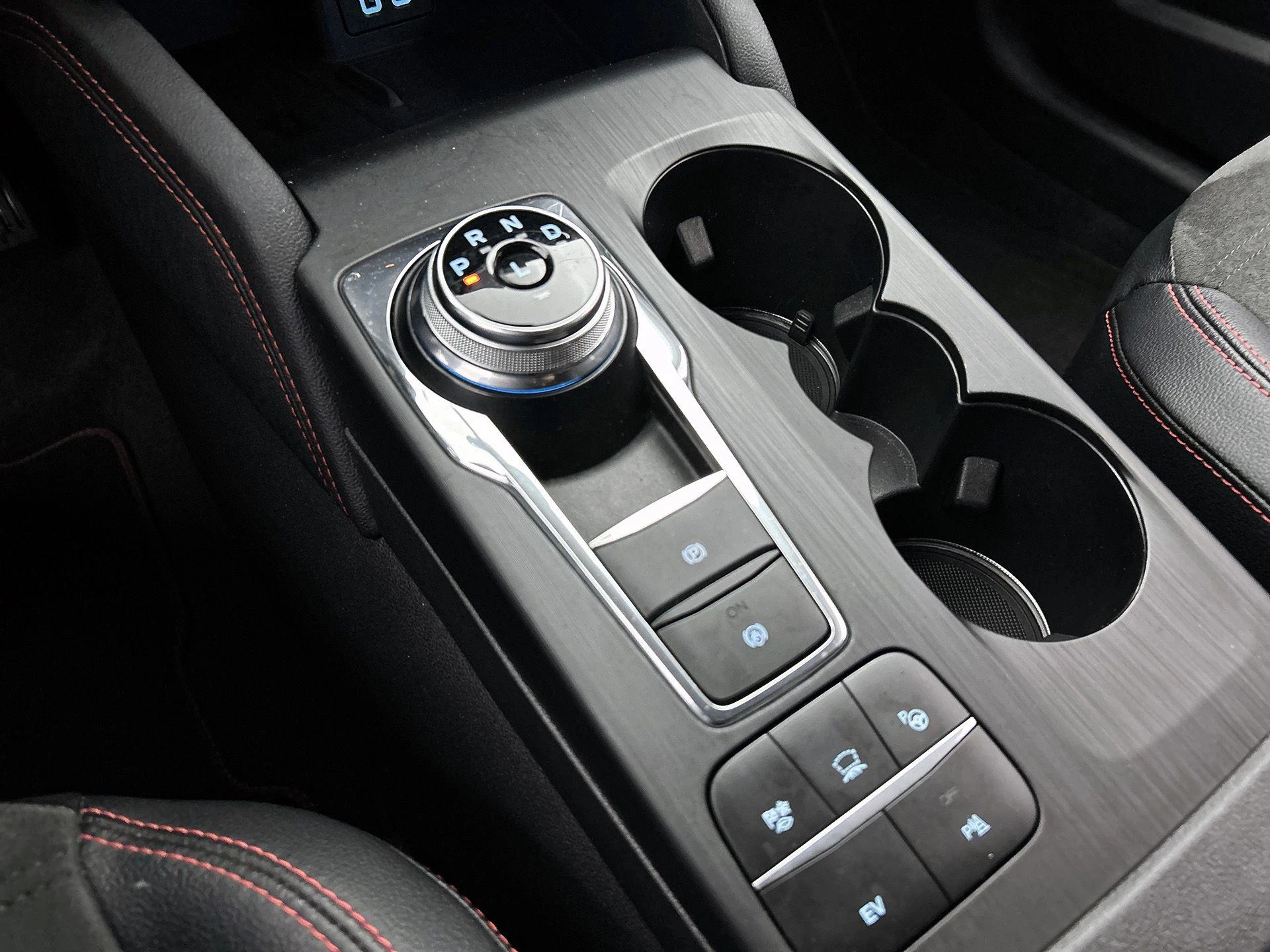 Ford Kuga 2.5 PHEV ST-Line X