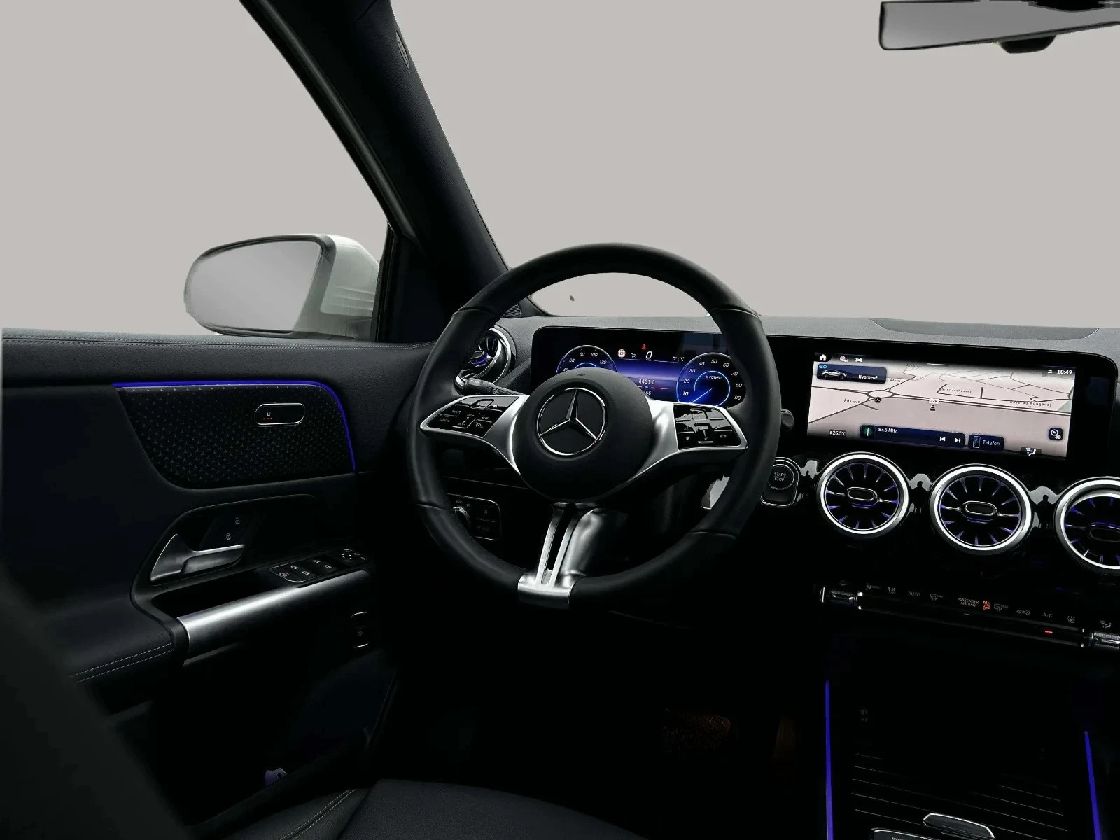 Mercedes-Benz-EQA-image-14