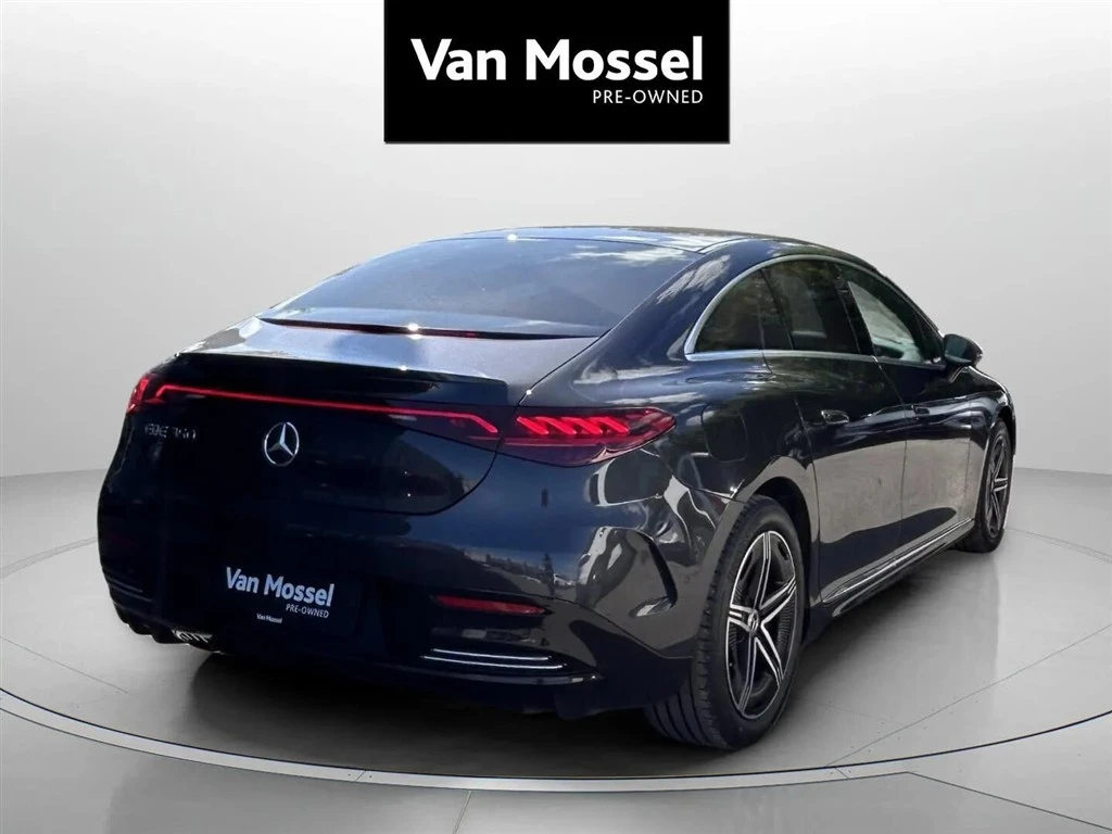 Mercedes-Benz-EQE-image-4