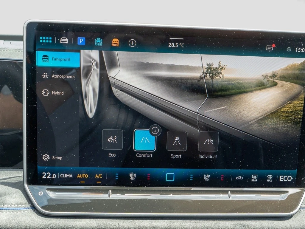 Volkswagen-Tiguan-image-15