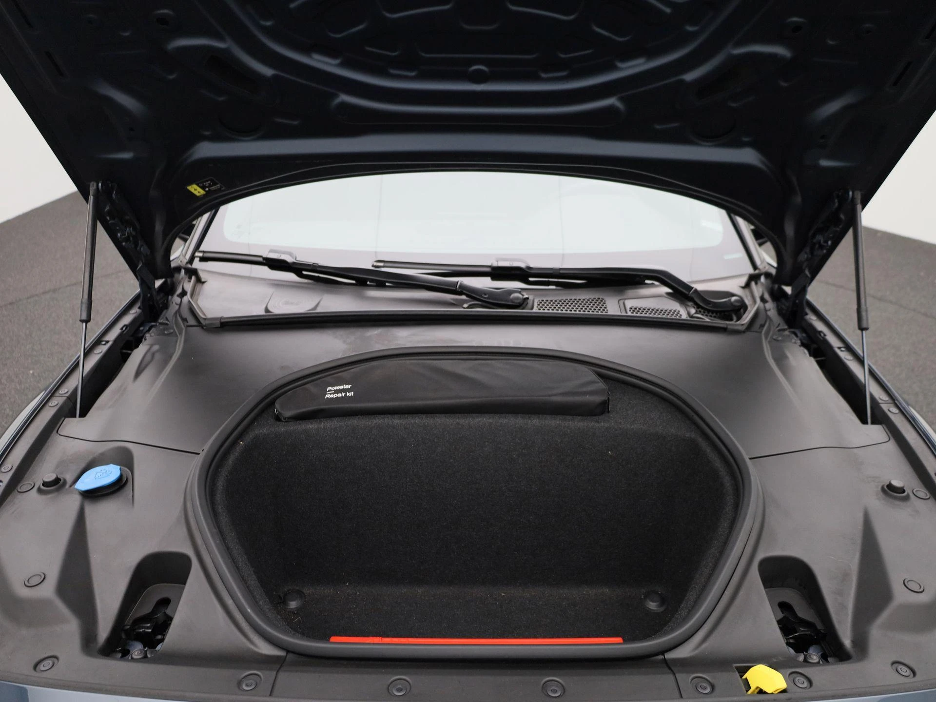 Polestar-2-image-36