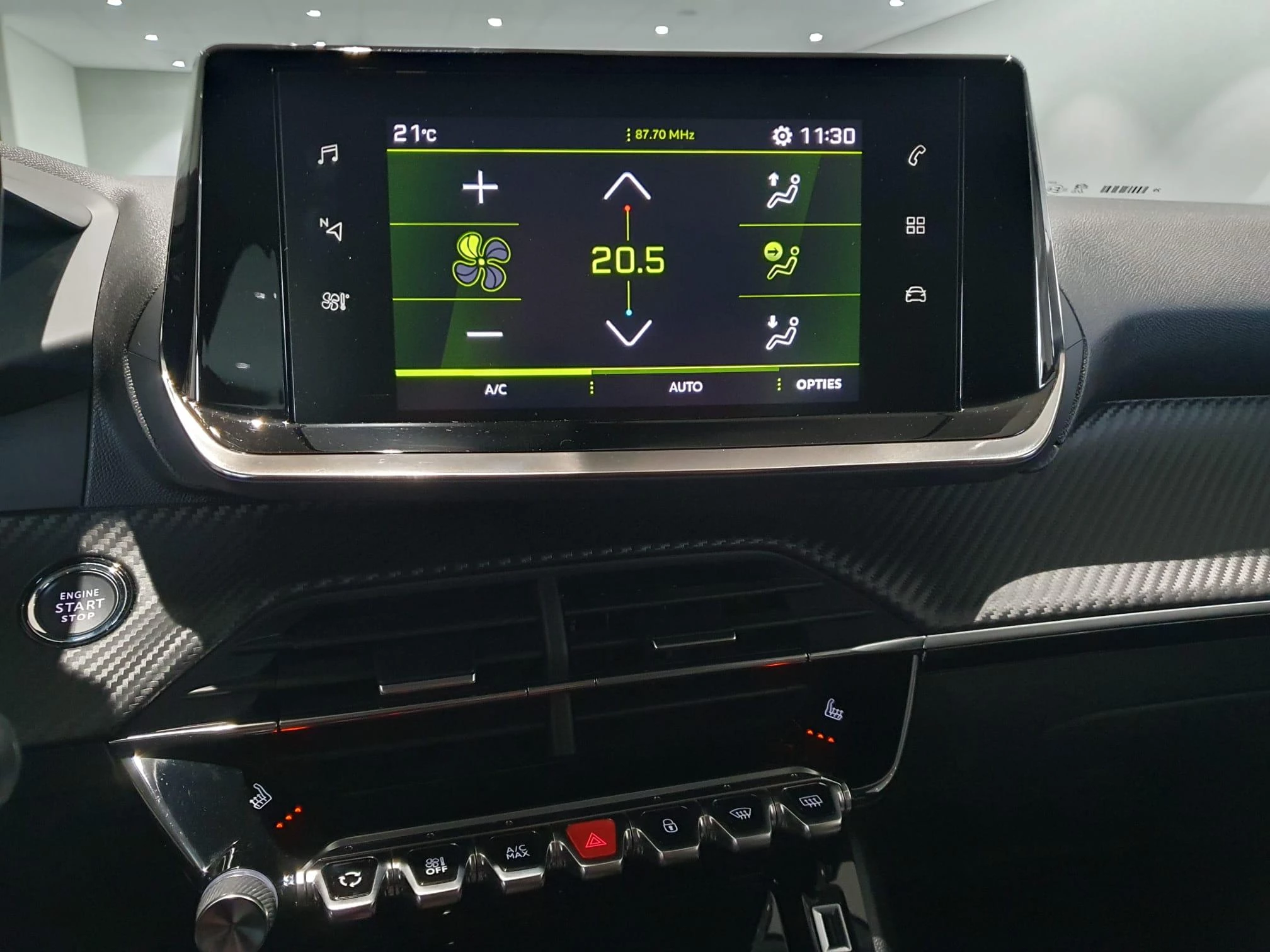 Peugeot-2008-image-13