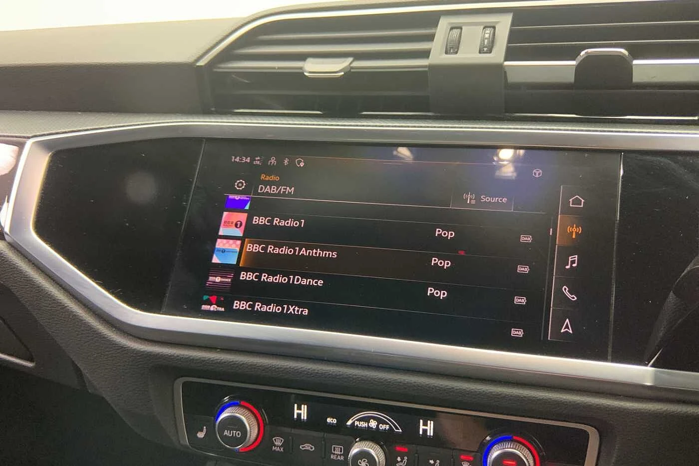 Audi-Q3-image-15