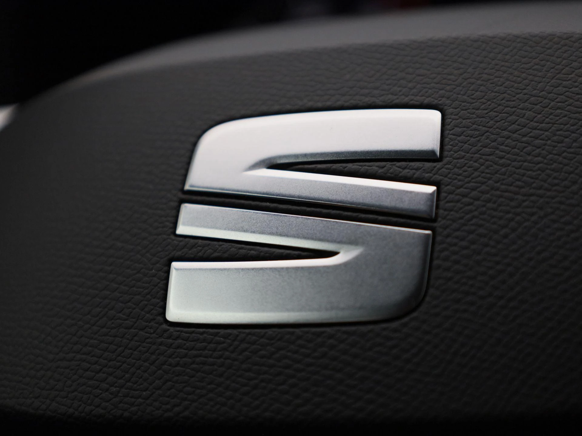 SEAT-Leon-image-22