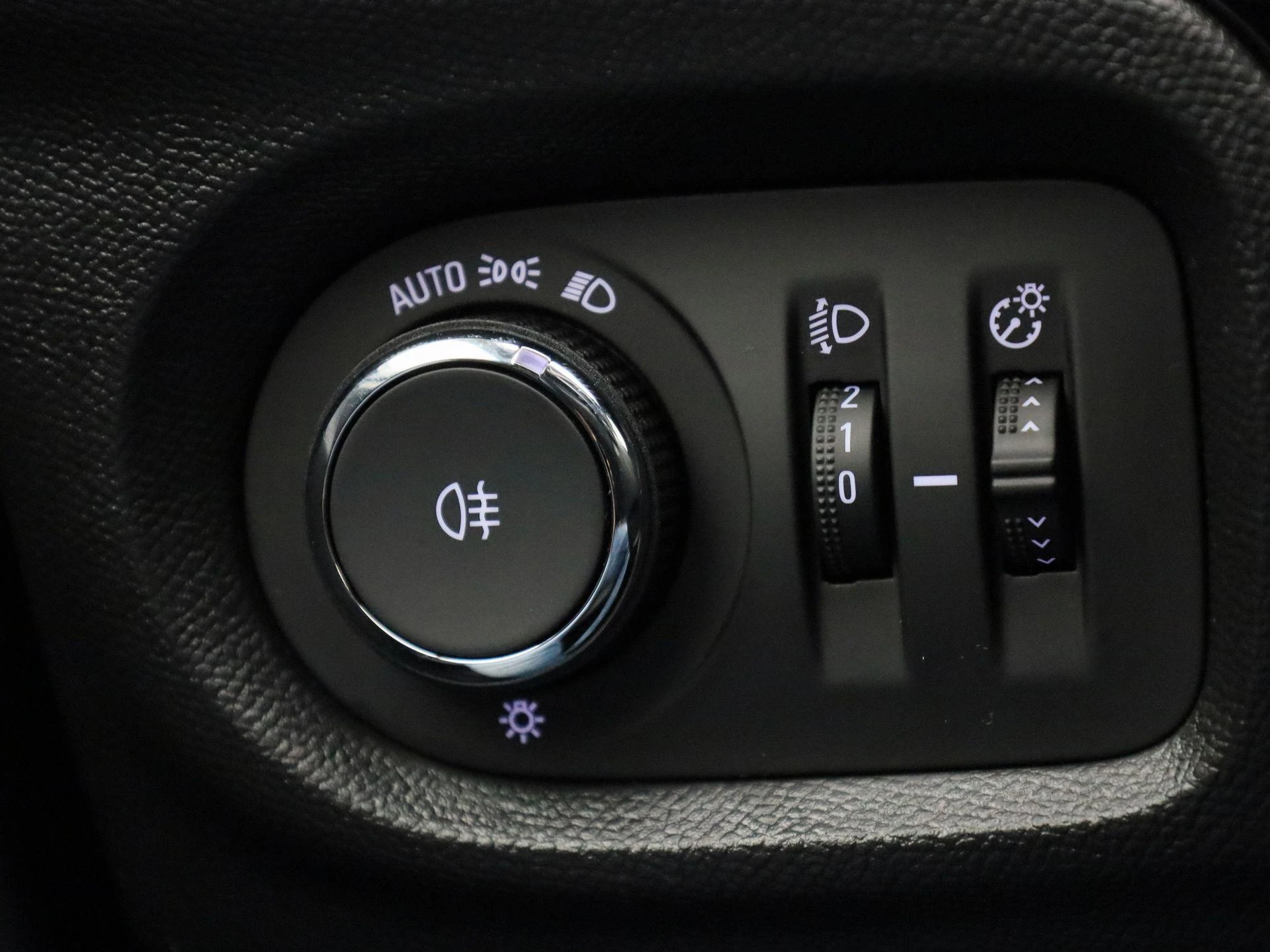 Opel-Corsa-e-image-24