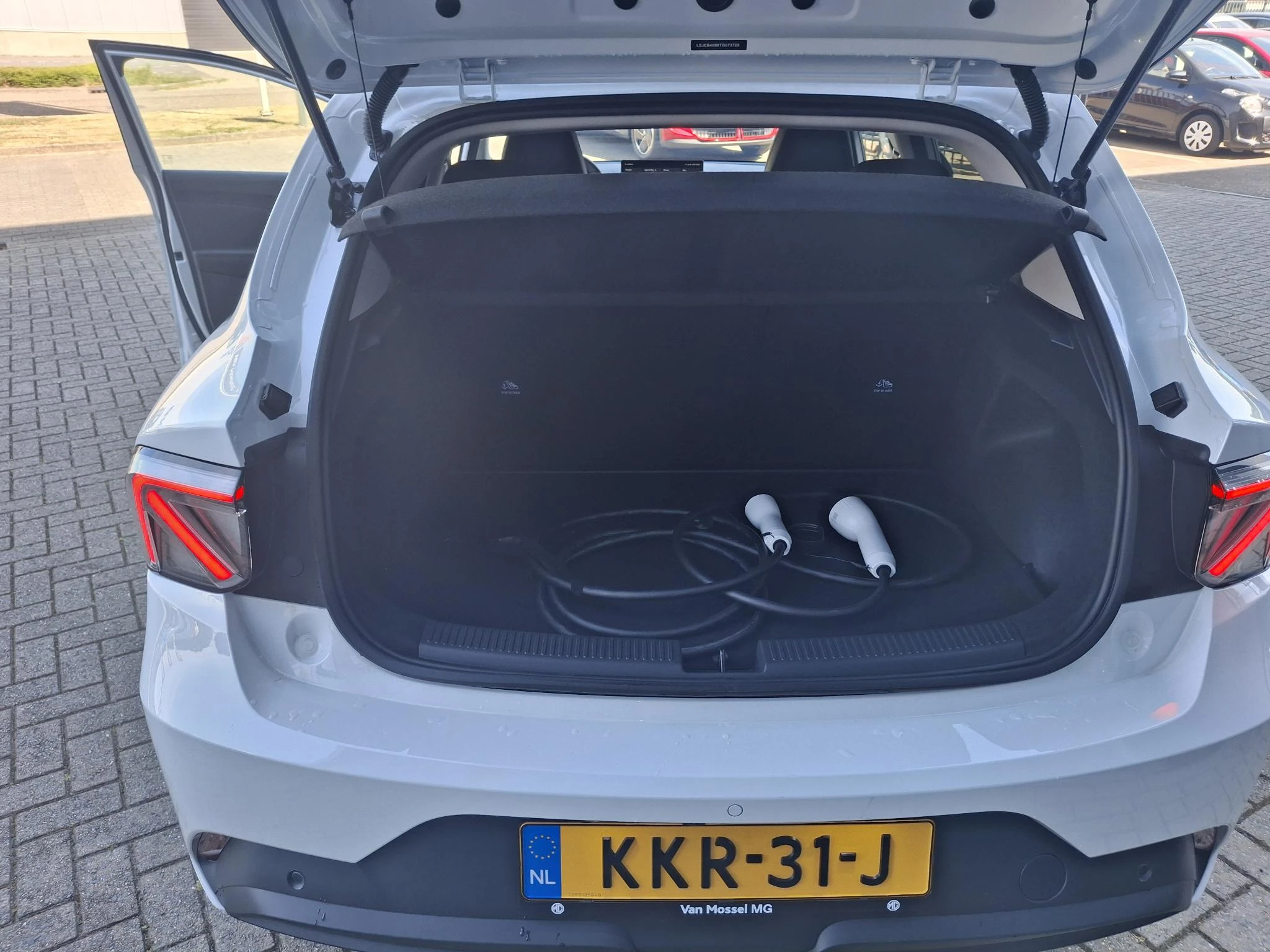 MG MG4 EV Urban Premium 54 kWh