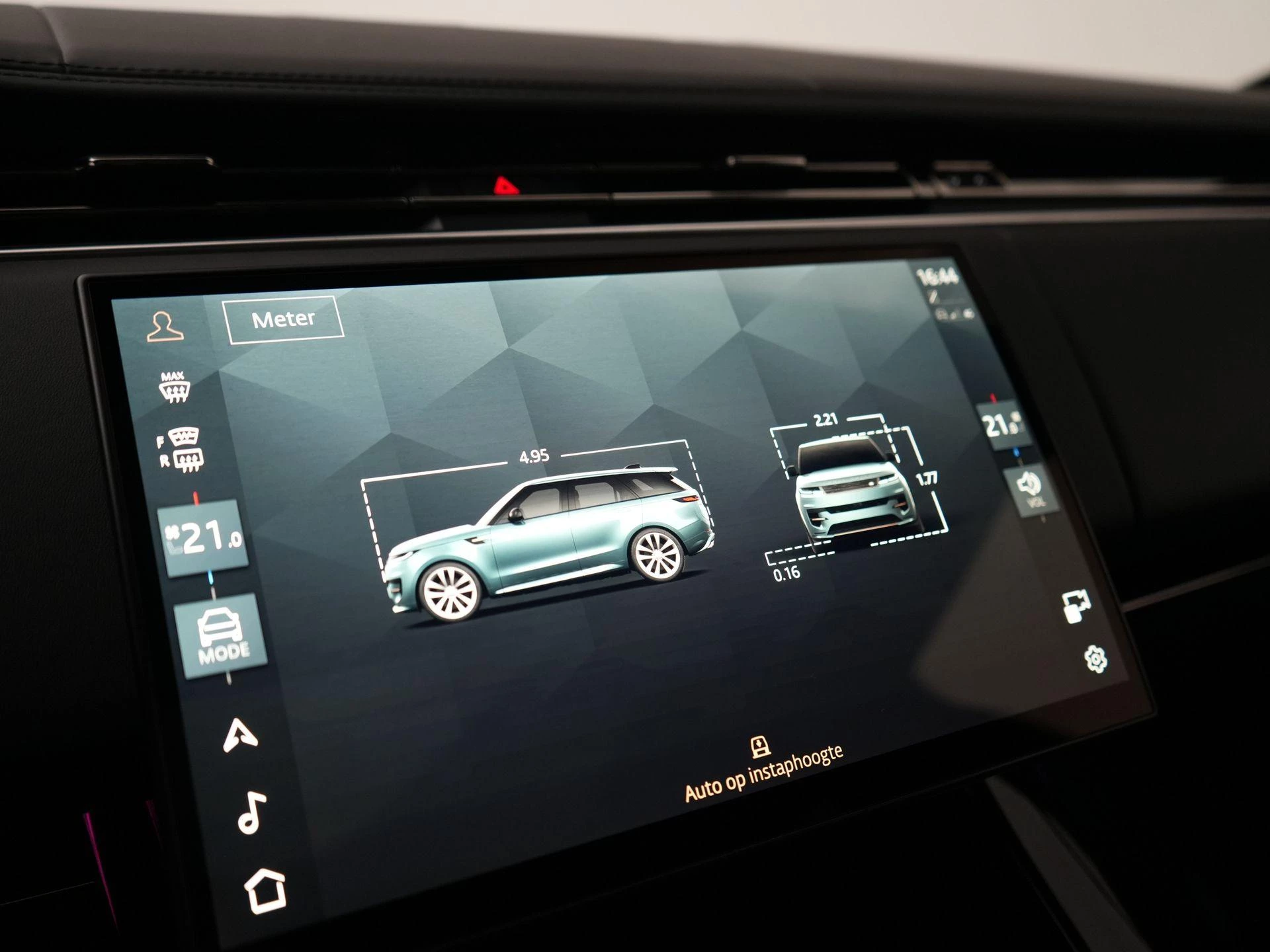 Land Rover-Range Rover Sport-image-30