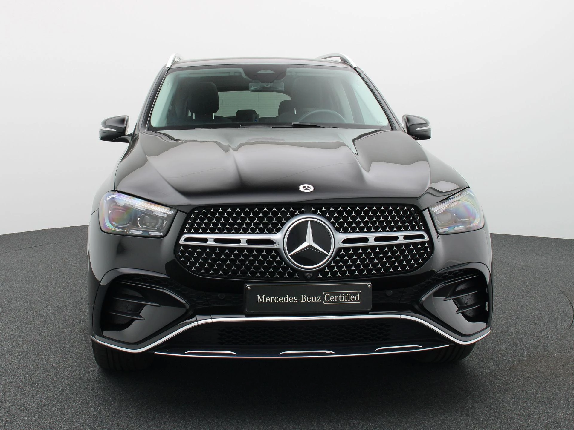 Mercedes-Benz GLE 300 d 4MATIC AMG LINE + AIRMATIC + TREKHAAK 3.5 TON + BURMESTER + PANO +