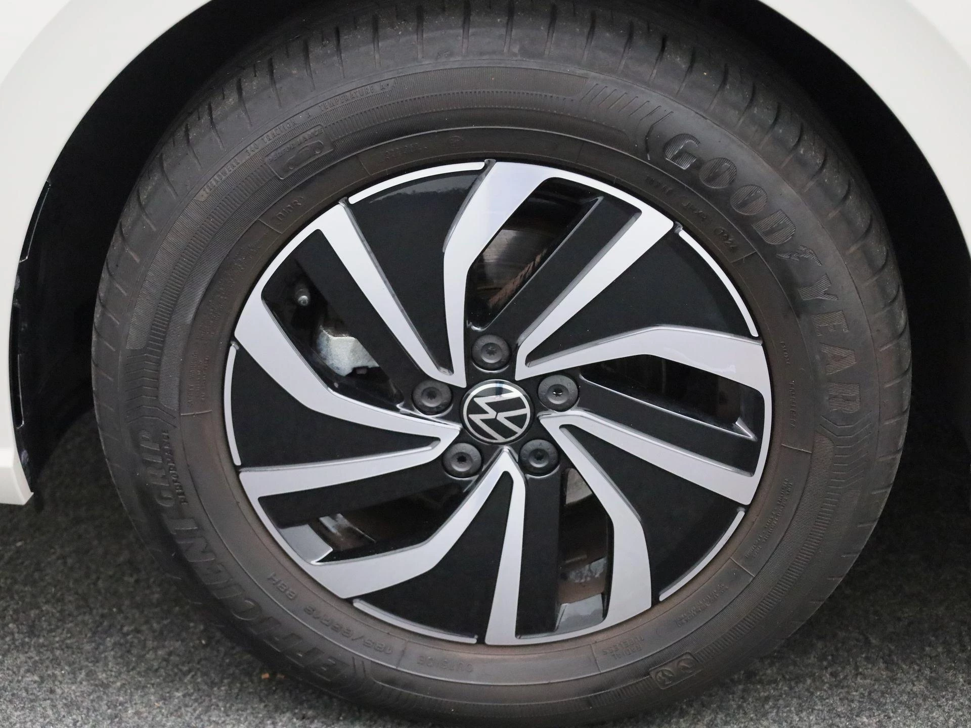Volkswagen Polo 1.0 TSI Life Edition